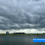 Buien en koel tijdens het pinksterweekend, maar zomerweer in het vooruitzicht later aankomende week