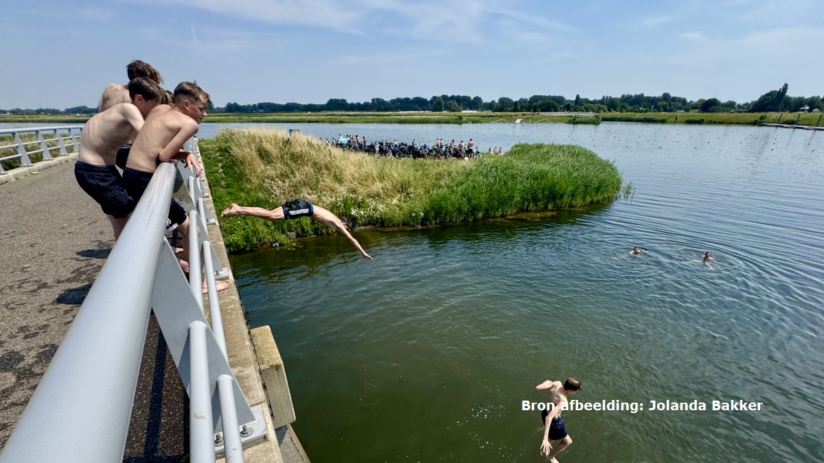 Eén van de heetste dagen ooit gemeten, datum en maandrecords verpulverd